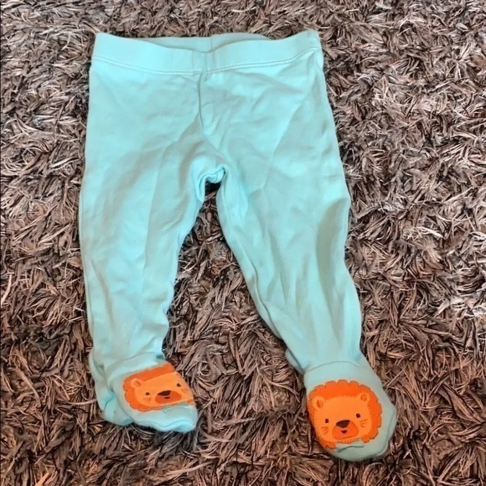 Gymboree 3-6 month lion feet pants EUC.